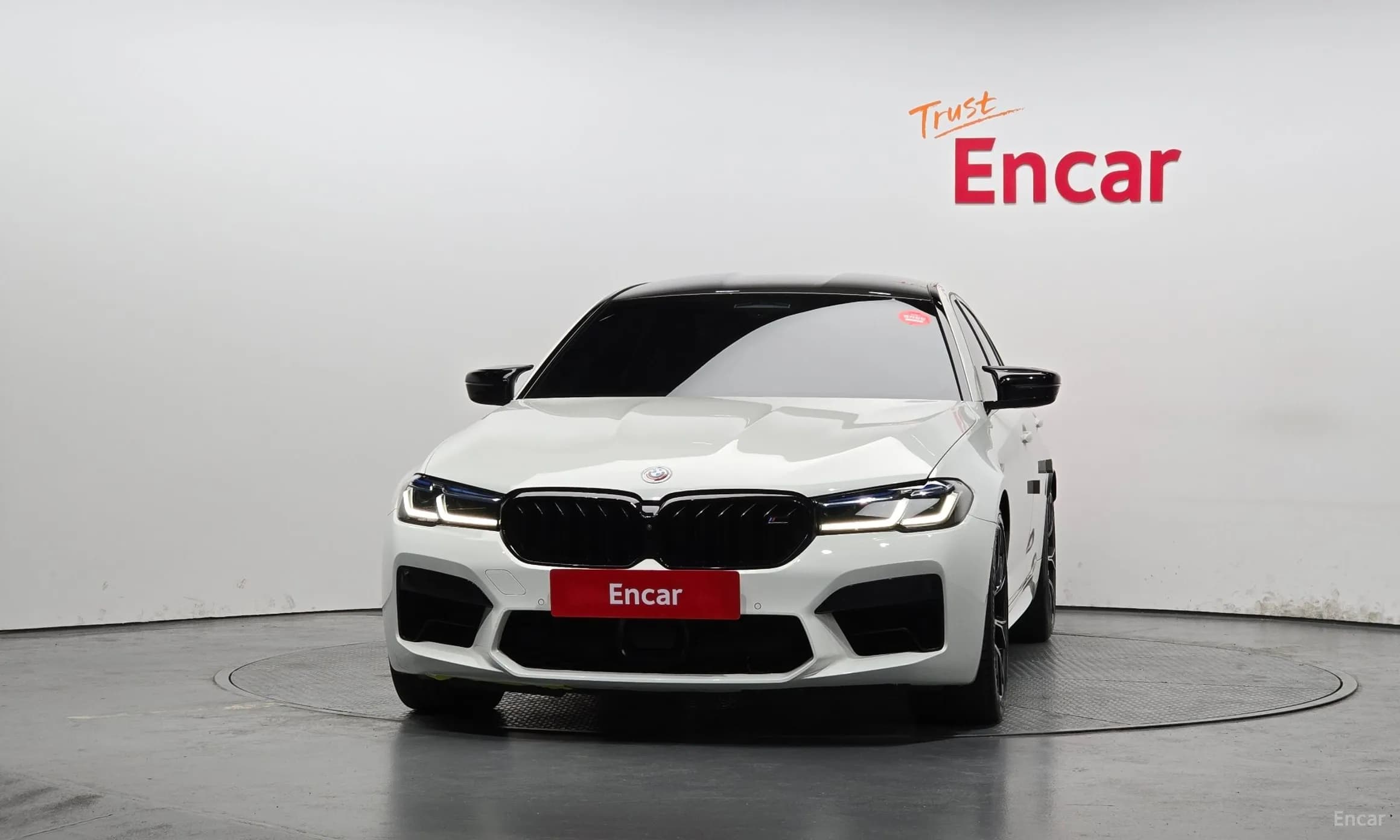 M5 (F90)