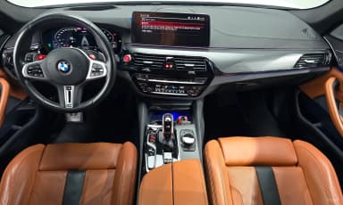 M5 (F90)