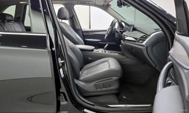 X5 (F15)