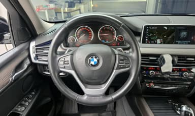 X5 (F15)