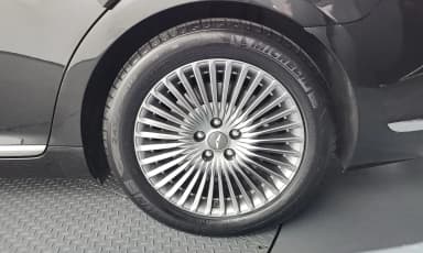 G90