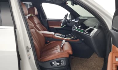 X7 (G07)