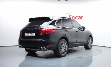 New Cayenne