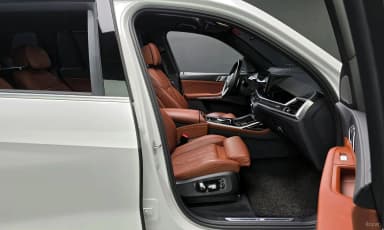 X7 (G07)