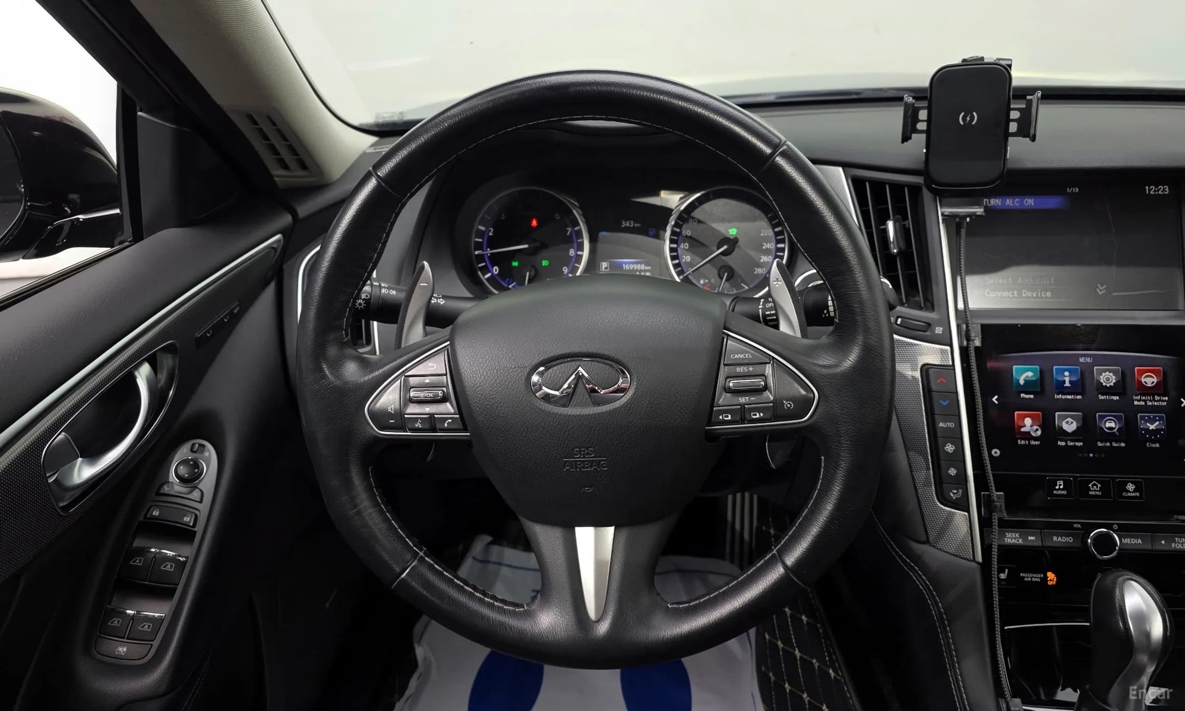 Q50