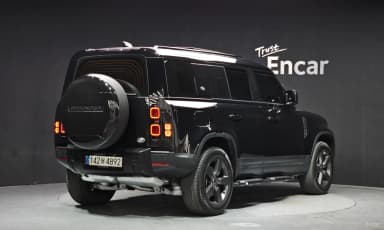 Defender (L663)