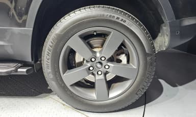 Defender (L663)