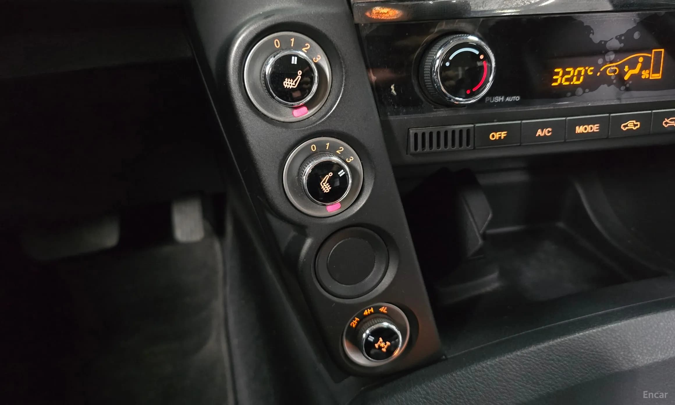 Korando Sports