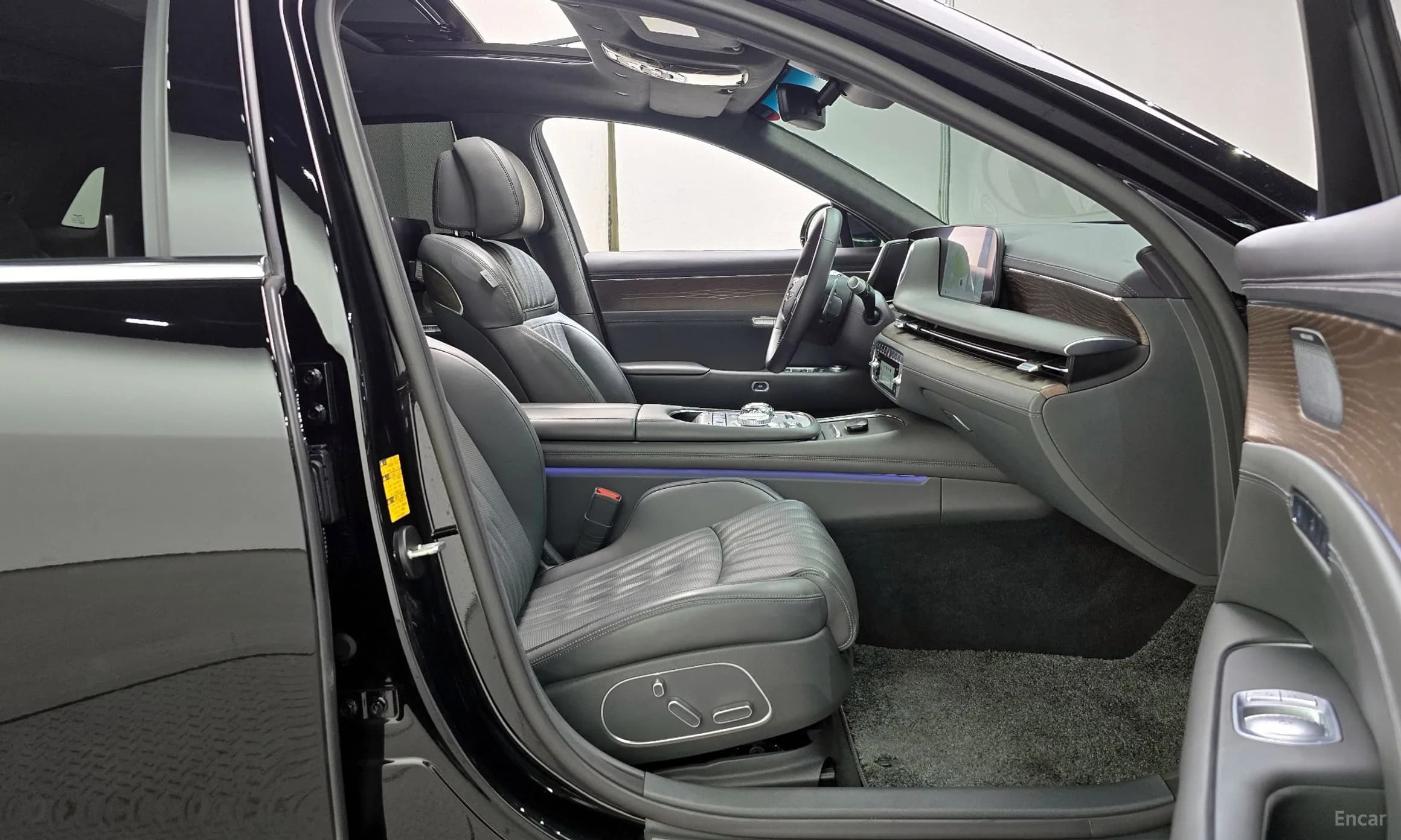 G90 (RS4)