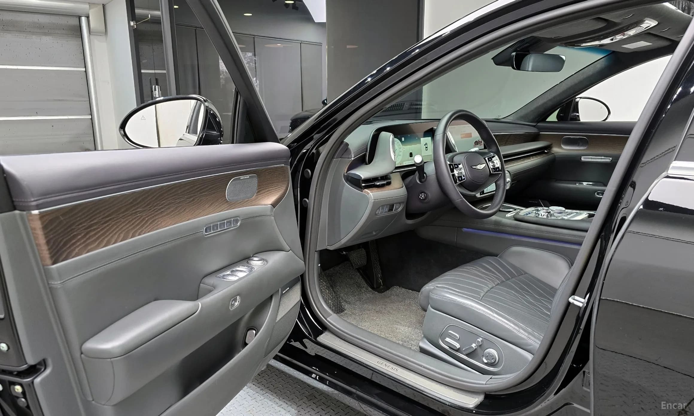 G90 (RS4)