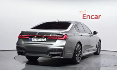 7 Series (G11)
