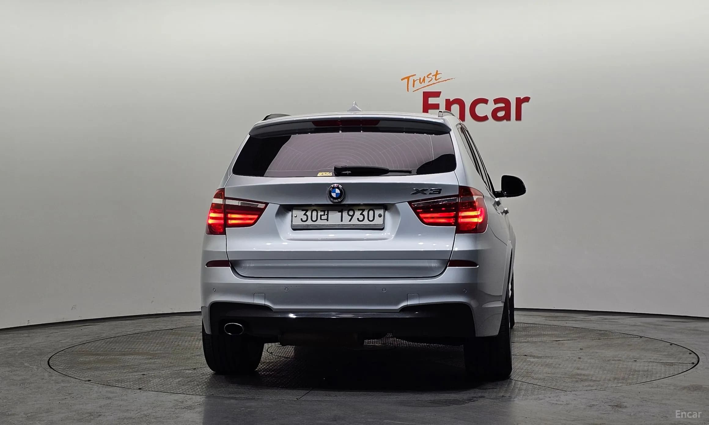 X3 (F25)