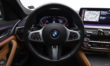 5 Series (G30)