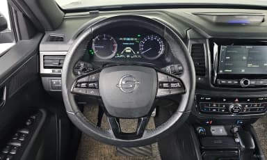 Rexton Sports Khan
