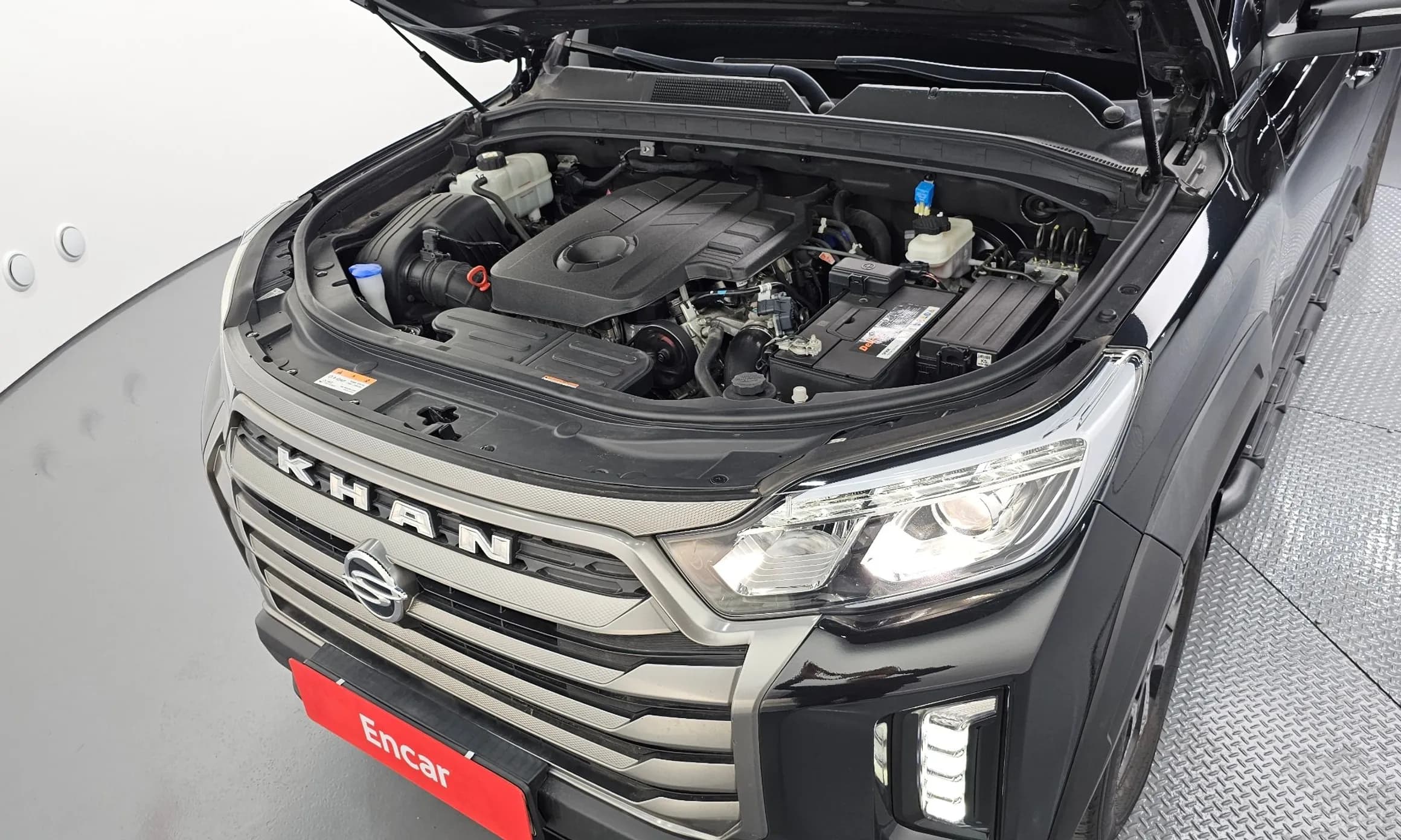 Rexton Sports Khan