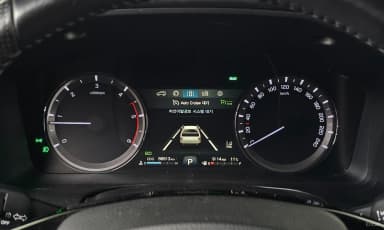 Rexton Sports Khan