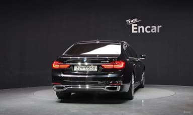 7 Series (G11)