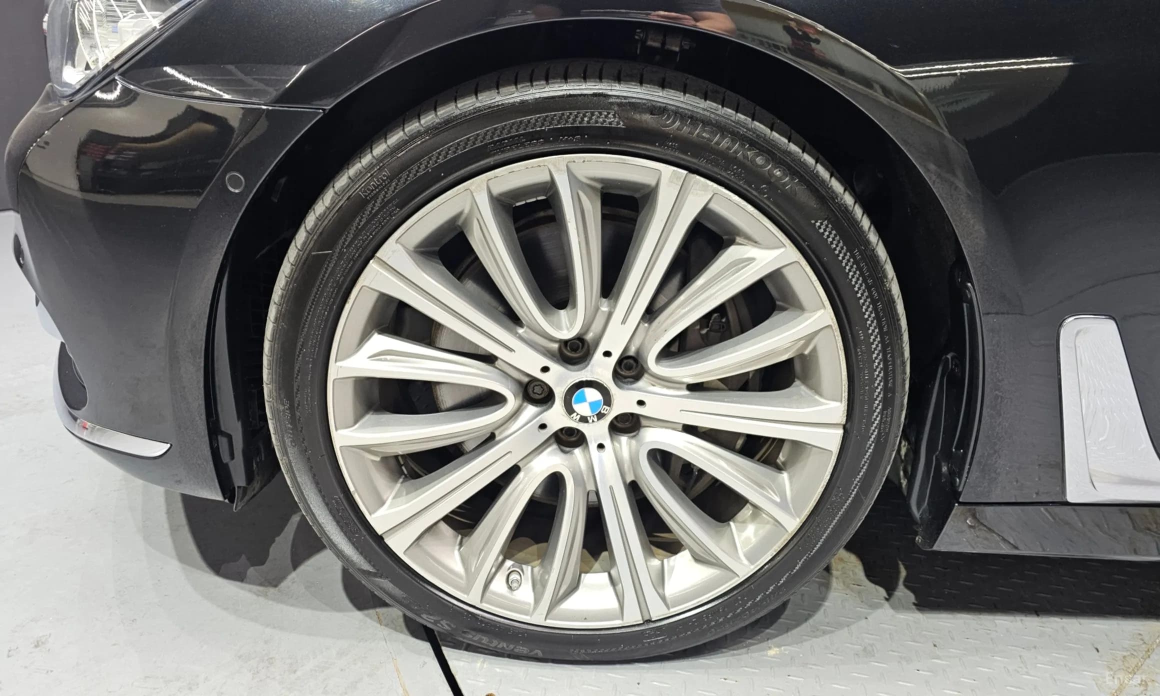 7 Series (G11)