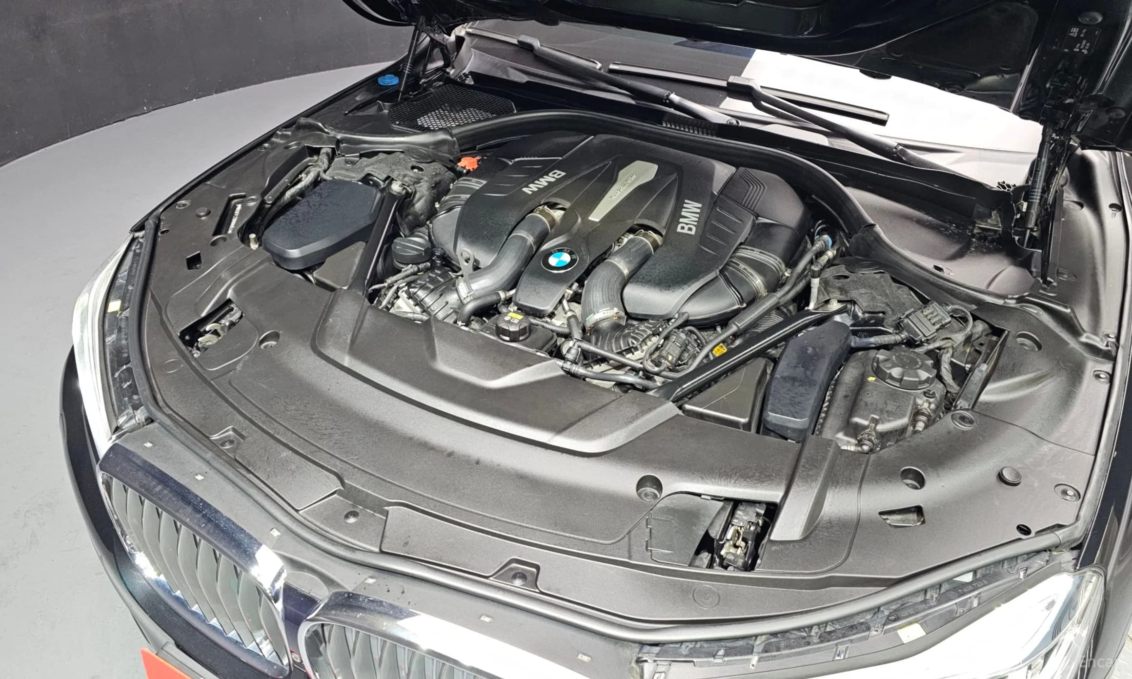 7 Series (G11)