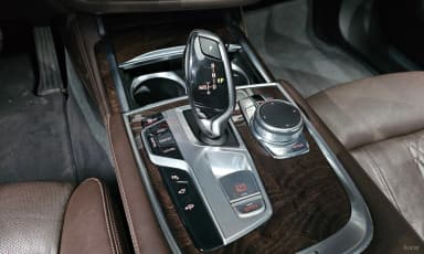 7 Series (G11)