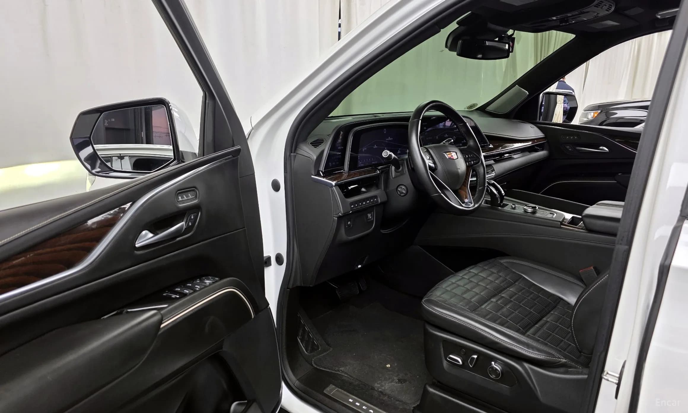 Escalade 5th Generation