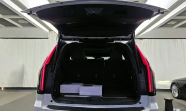 Escalade 5th Generation