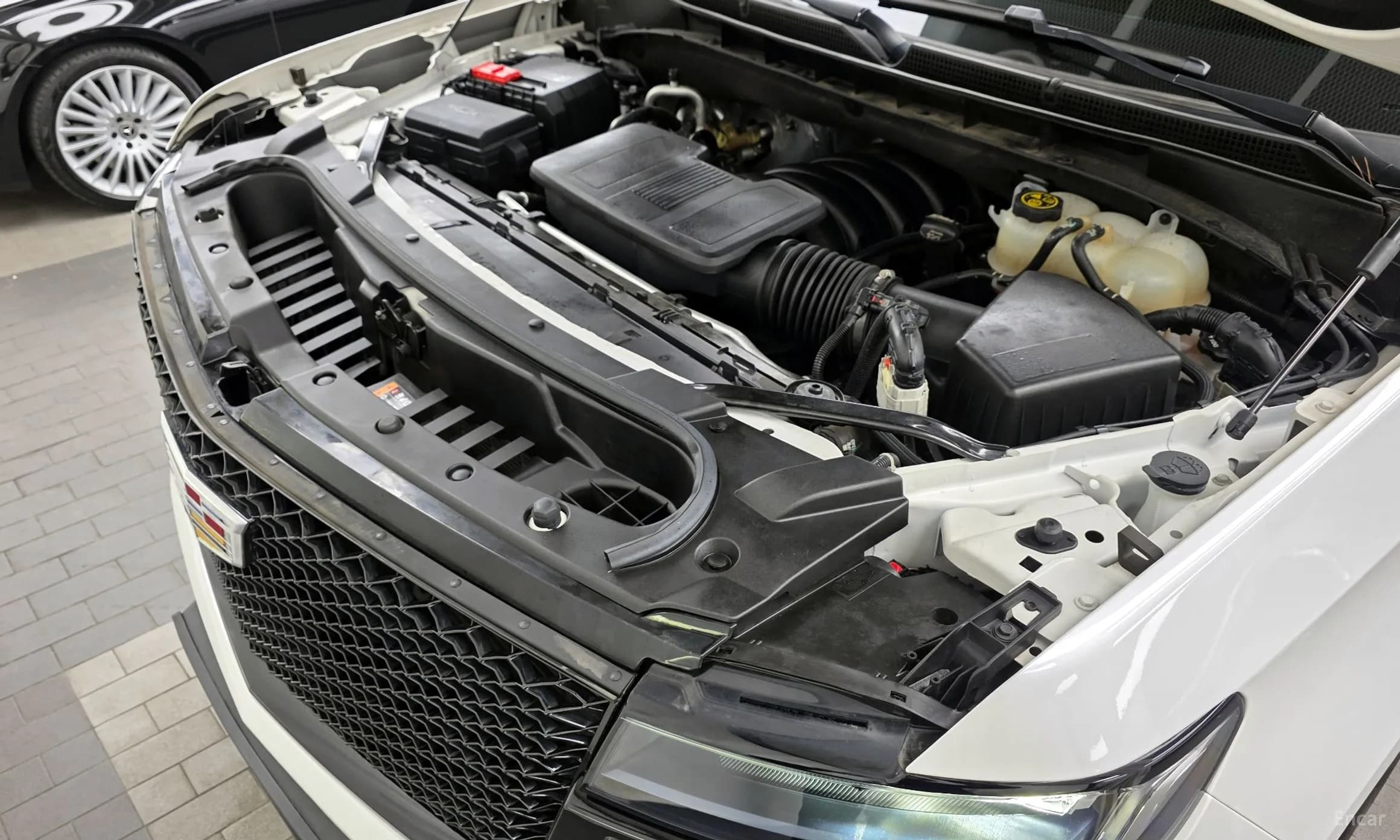 Escalade 5th Generation