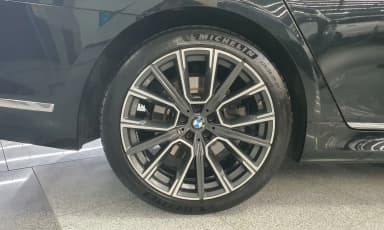 7 Series (G11)