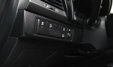Rexton Sports Khan