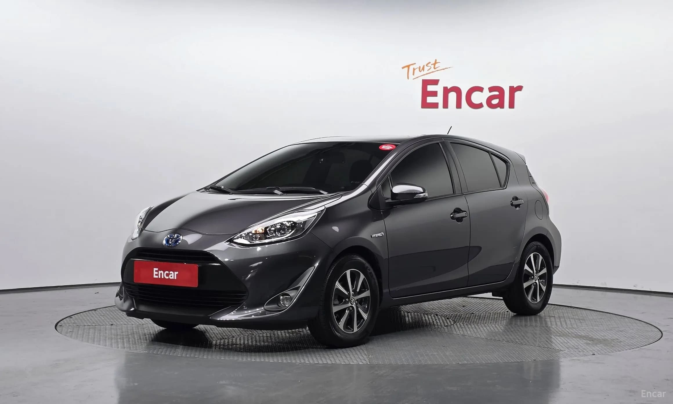 Prius C