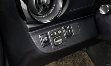 Prius C