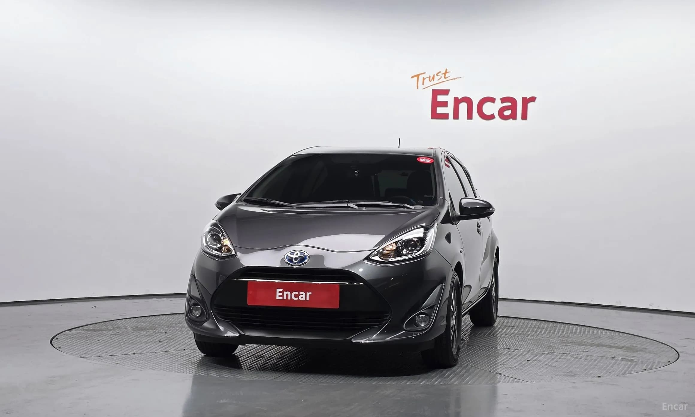 Prius C