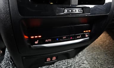 X4 (G02)