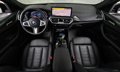 X4 (G02)