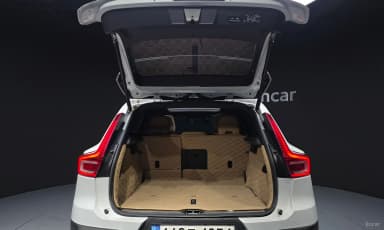 XC40