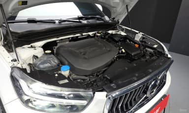 XC40
