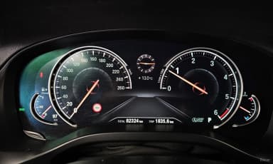 X4 (G02)