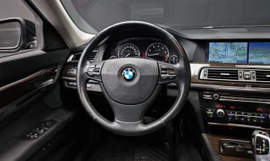 7 Series (F01)