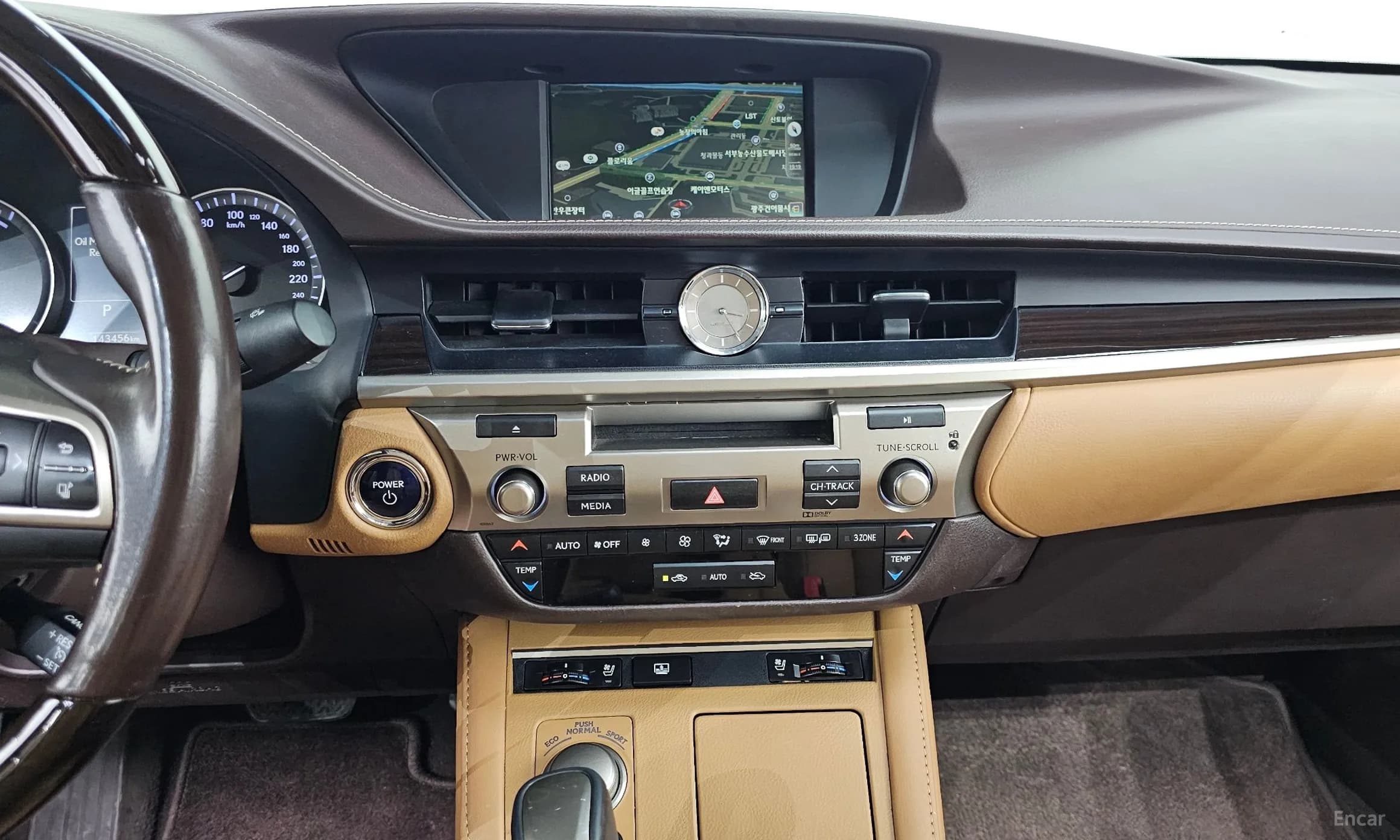 New ES300h