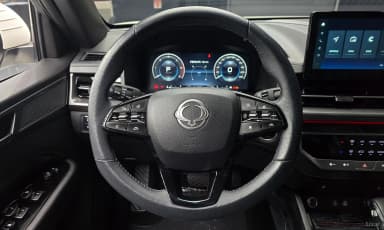 Rexton Sports Khan
