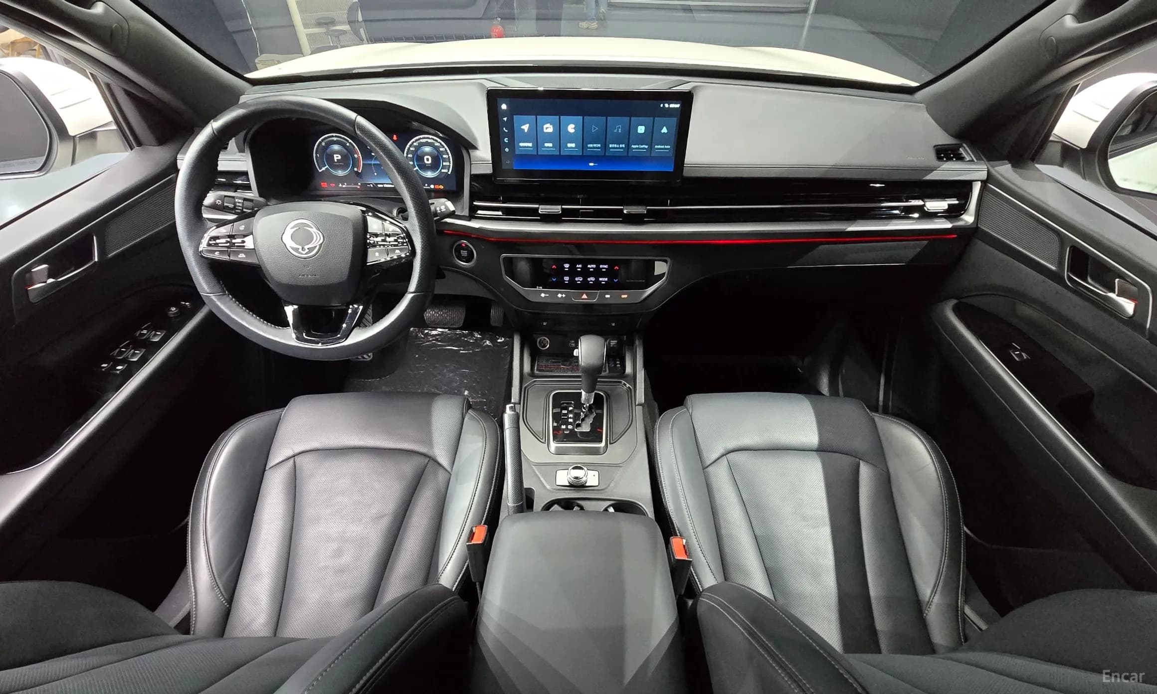 Rexton Sports Khan