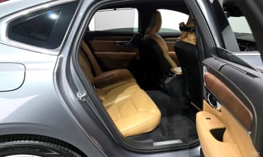 S90