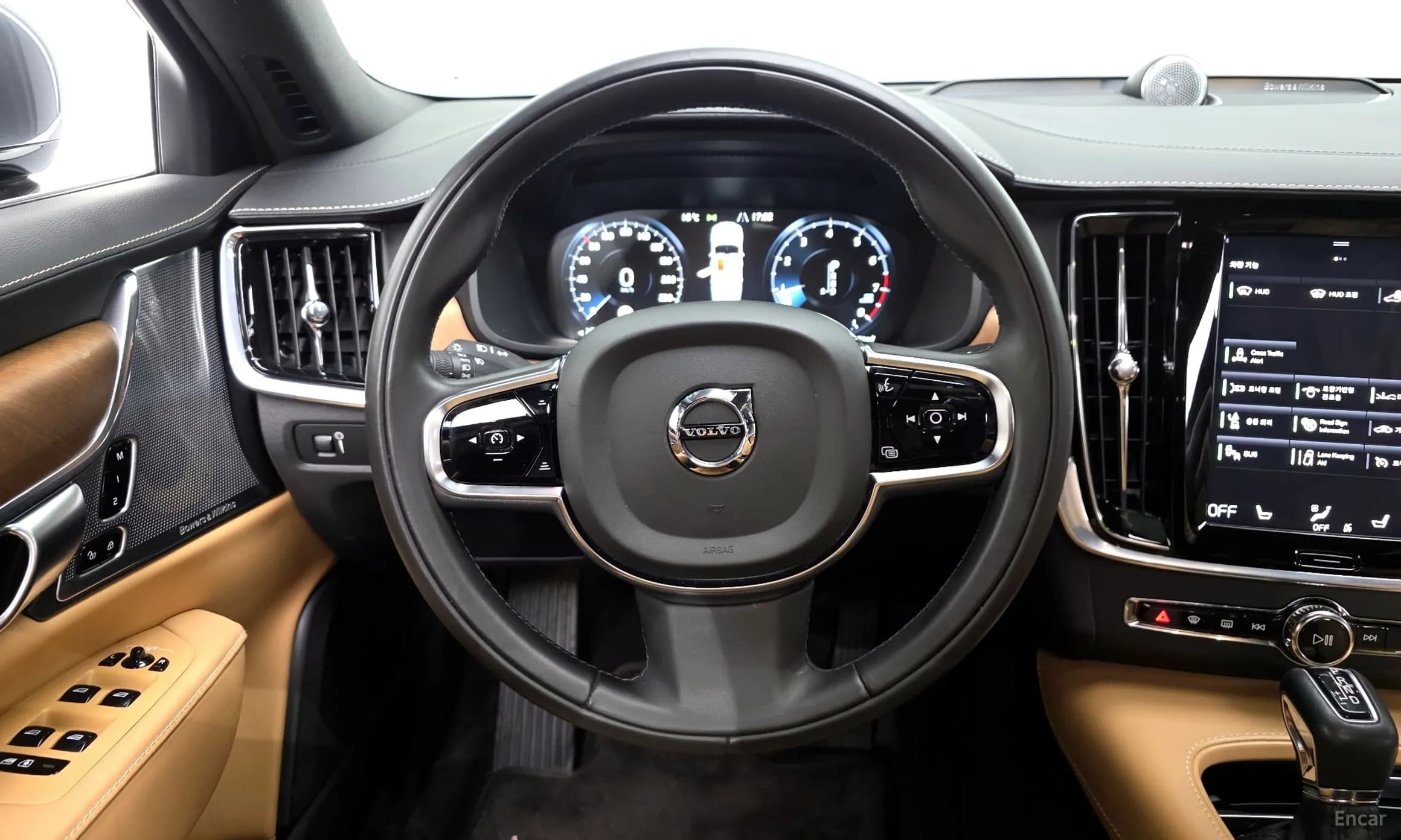S90