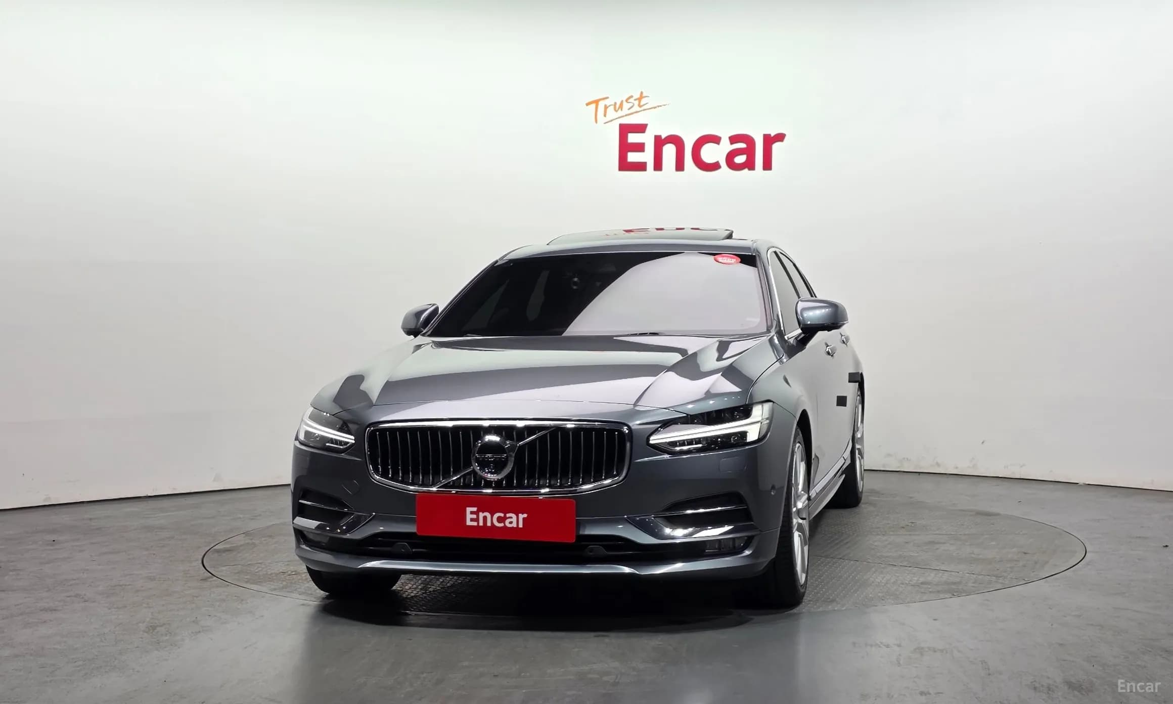 S90