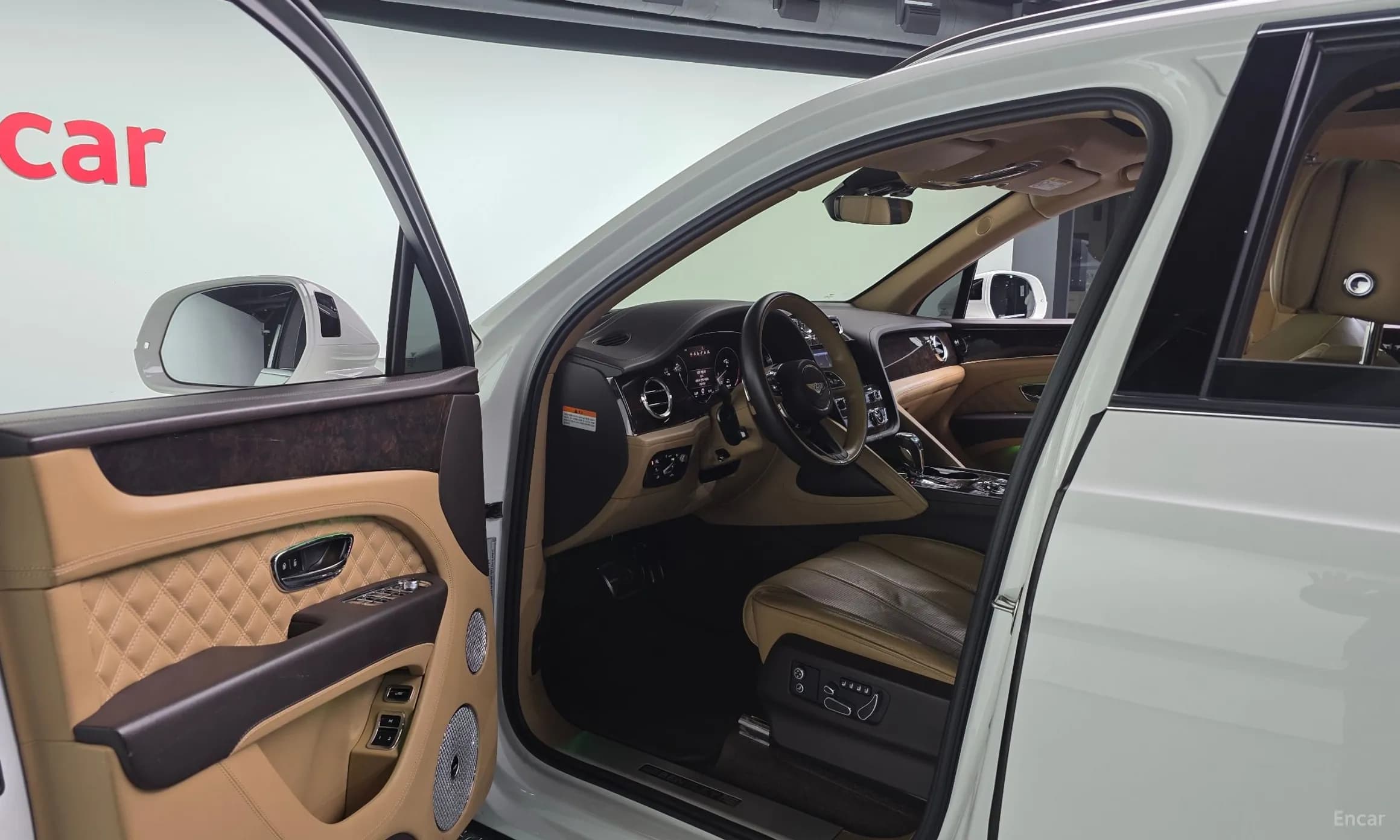 Bentayga