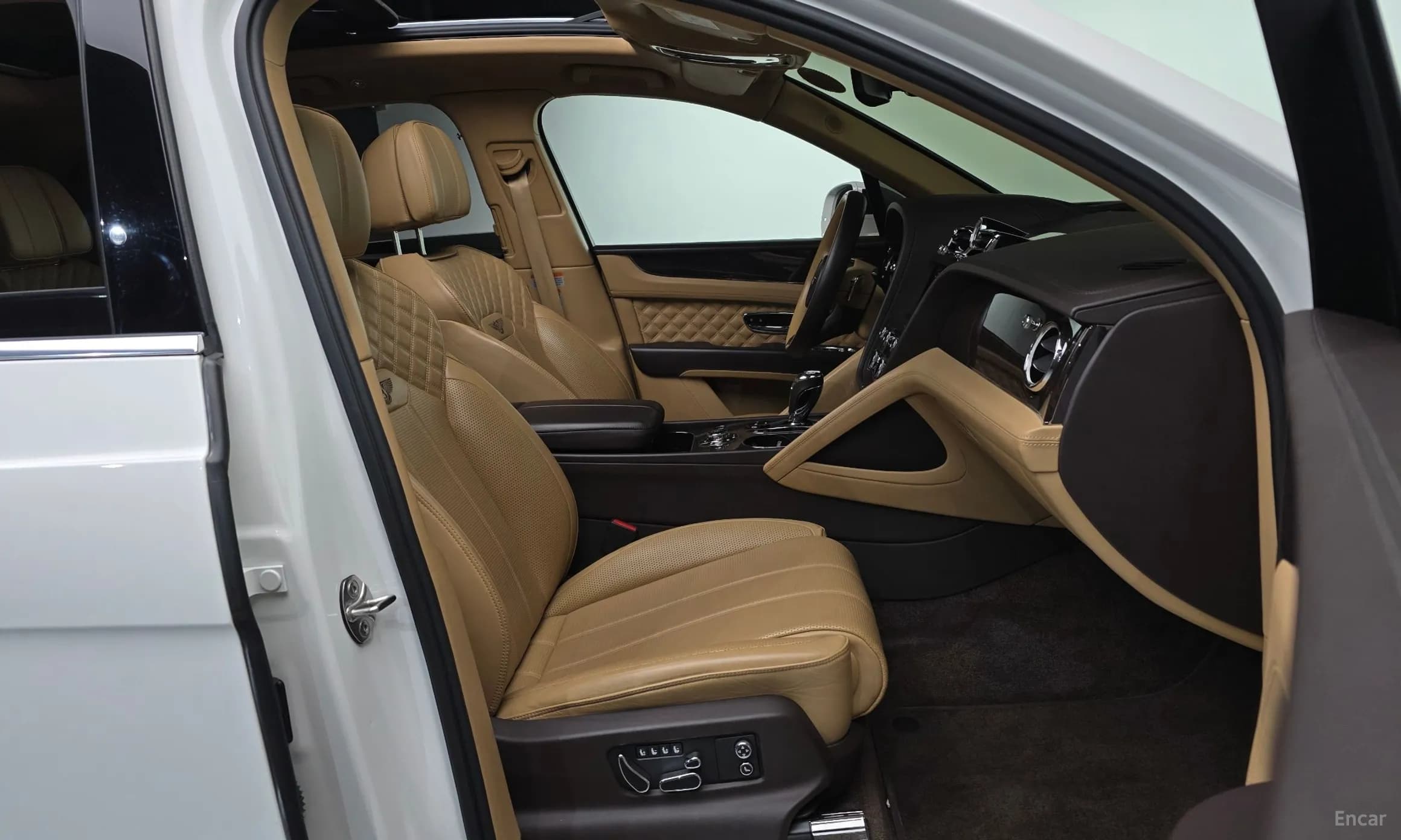 Bentayga