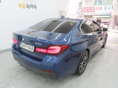 5 Series (G30)