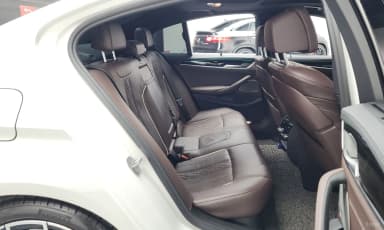 5 Series (G30)