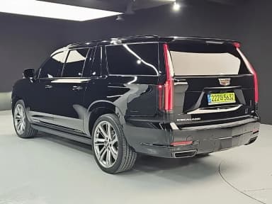 Escalade 5th Generation