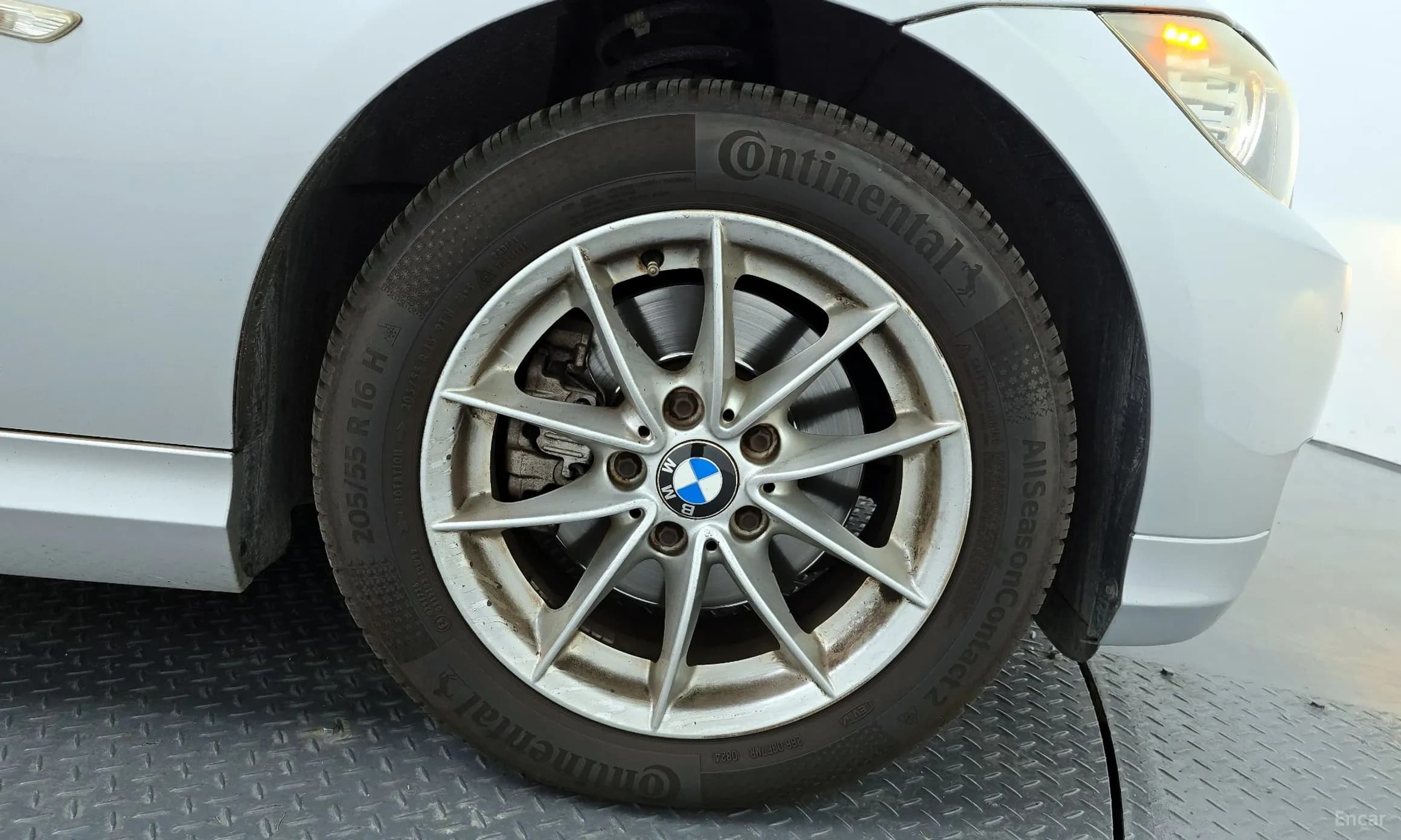 3 Series (E90)